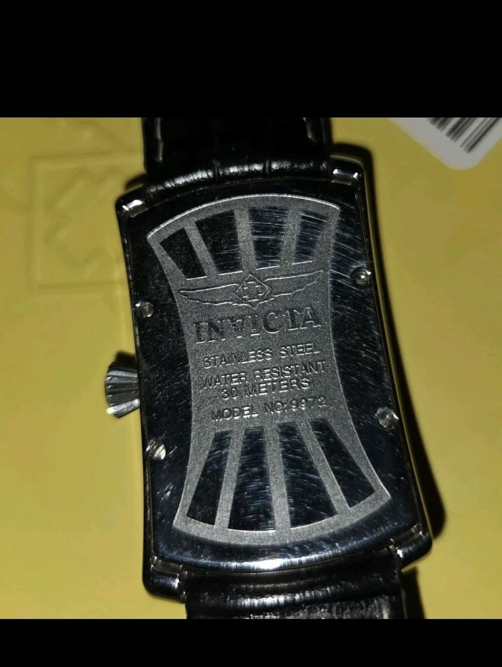 Rare Invicta Model 9972 Men's Watch Tonneau Case Black Leather Band Vintage‎